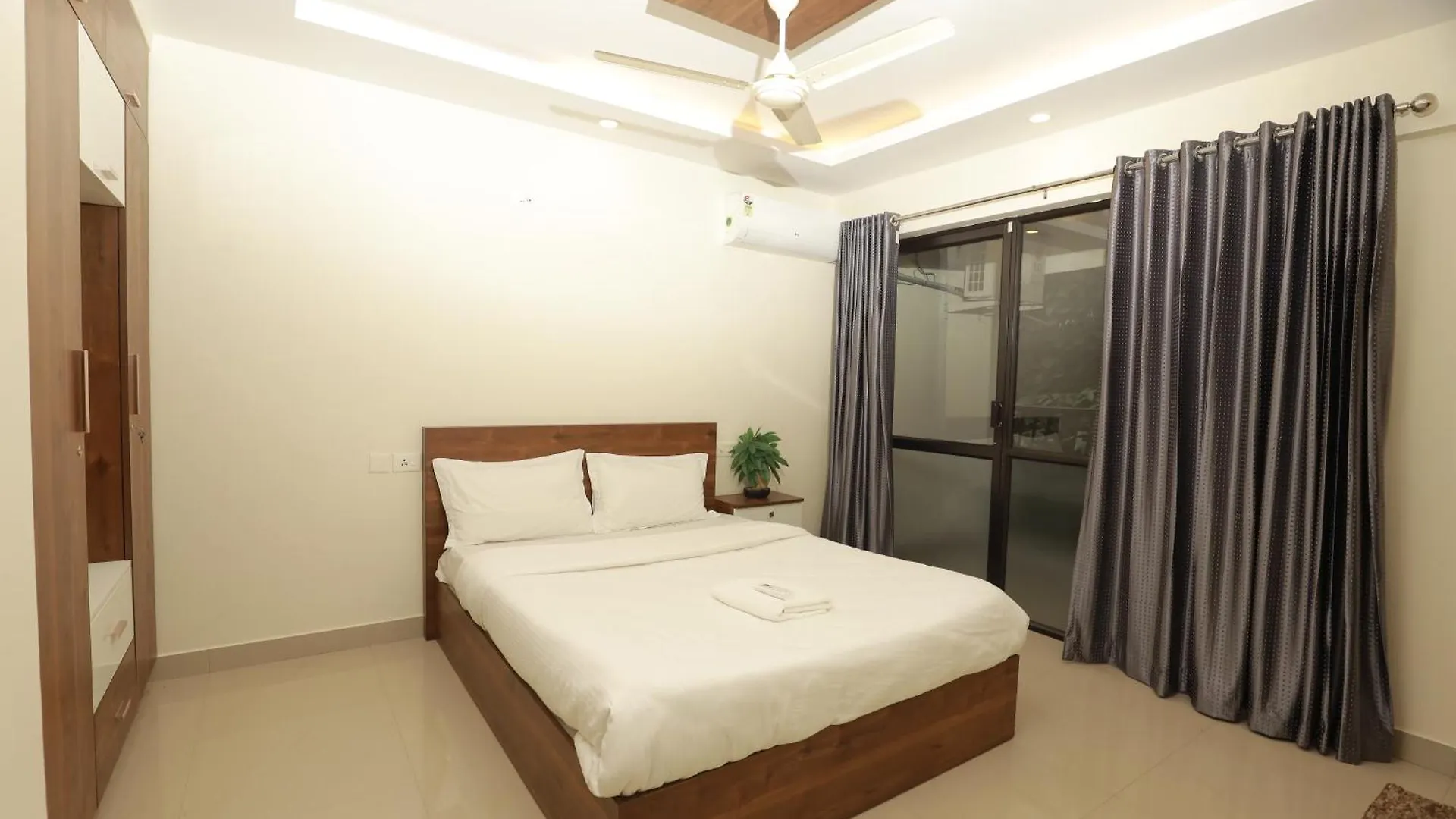 Apartment Lavender Airport Suite Kochi